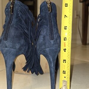 Vince Camuto, Navy blue suede open-toed heeled Booties